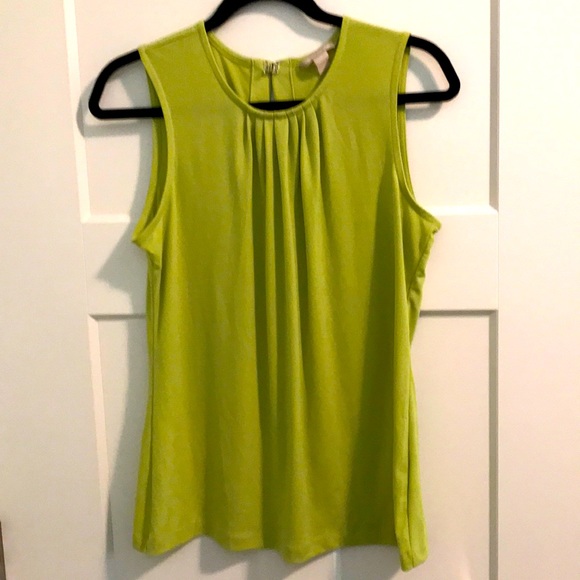 Banana Republic sleeveless tank. - Picture 1 of 4